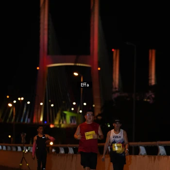 Runner Photo 2751100