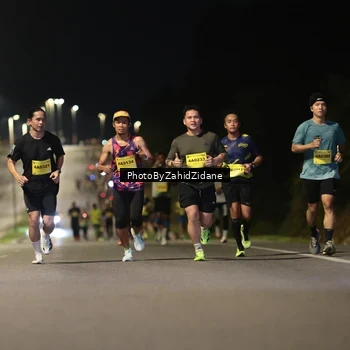 Runner Photo 2751192