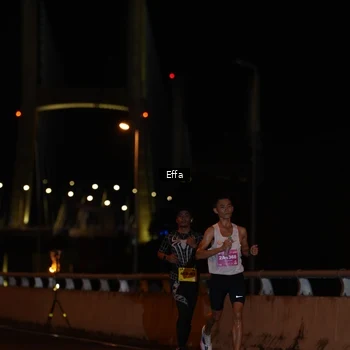 Runner Photo 2751215