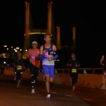 Runner Photo 2751280