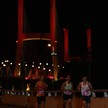 Runner Photo 2751572
