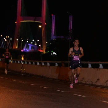 Runner Photo 2751663