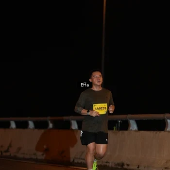 Runner Photo 2751694