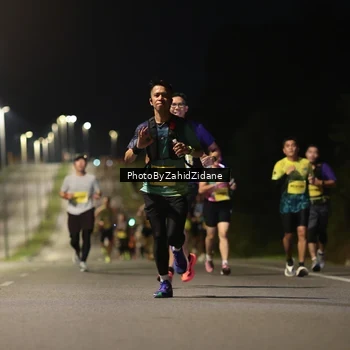 Runner Photo 2751696