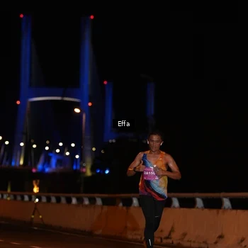 Runner Photo 2751741