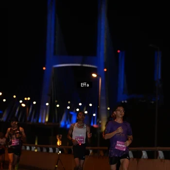 Runner Photo 2751752
