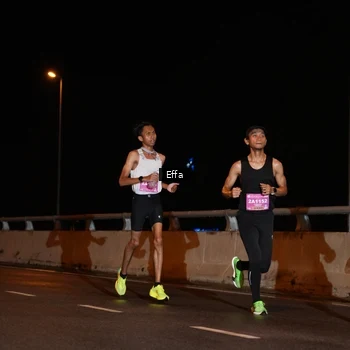 Runner Photo 2751793
