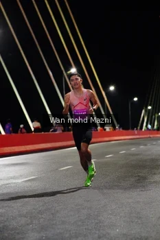 Runner Photo 2751824