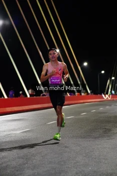 Runner Photo 2751870
