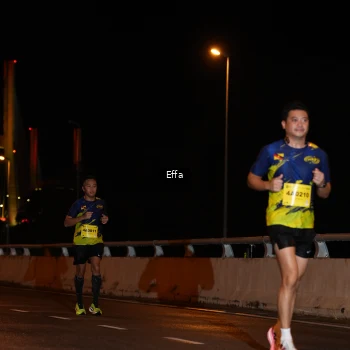 Runner Photo 2751880