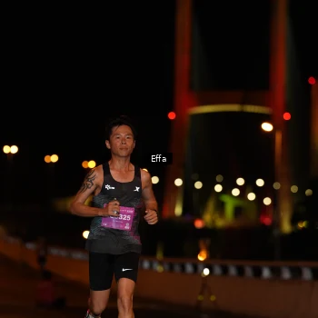 Runner Photo 2752013