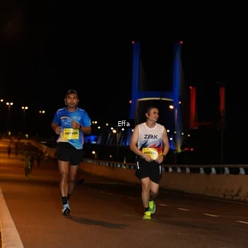 Runner Photo 2752063