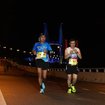 Runner Photo 2752086
