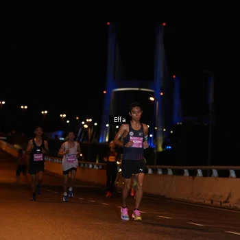 Runner Photo 2752135