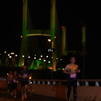 Runner Photo 2752422