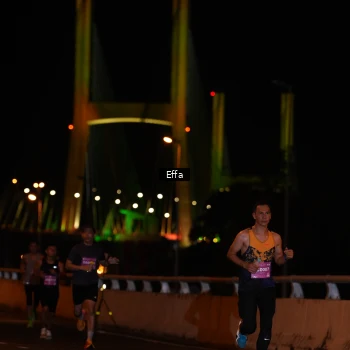 Runner Photo 2752425