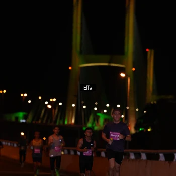Runner Photo 2752440