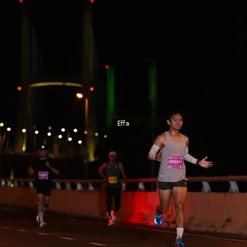 Runner Photo 2752536