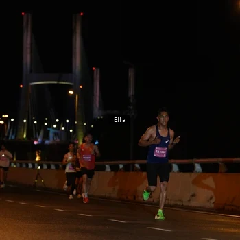 Runner Photo 2752583