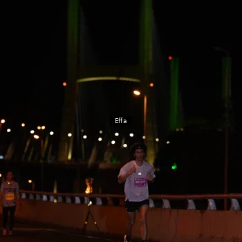 Runner Photo 2752602