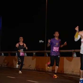 Runner Photo 2752790