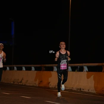 Runner Photo 2752795