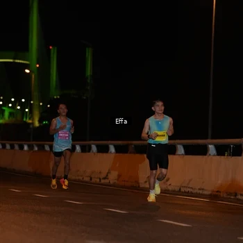 Runner Photo 2752847
