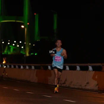 Runner Photo 2752849
