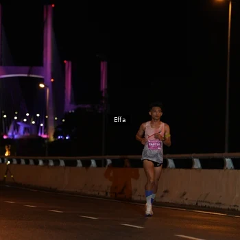 Runner Photo 2752857