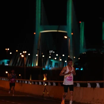 Runner Photo 2752924