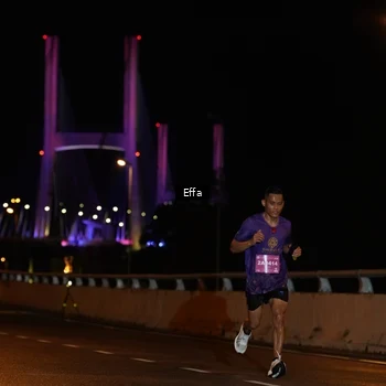 Runner Photo 2752985