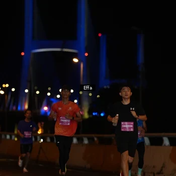 Runner Photo 2753249