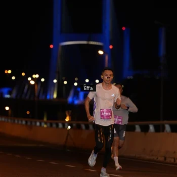 Runner Photo 2753469