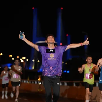 Runner Photo 2753759