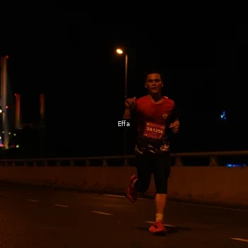 Runner Photo 2753880