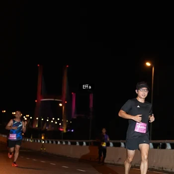 Runner Photo 2753976