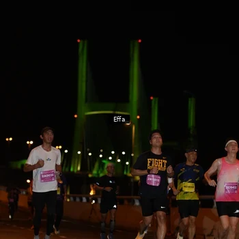 Runner Photo 2754441
