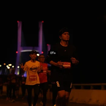 Runner Photo 2754455