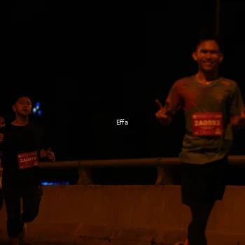 Runner Photo 2754779
