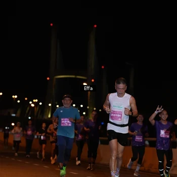 Runner Photo 2755224