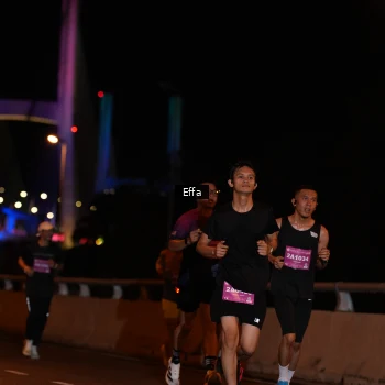 Runner Photo 2755671