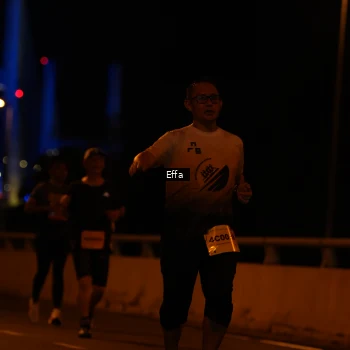 Runner Photo 2756093