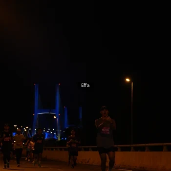 Runner Photo 2756563