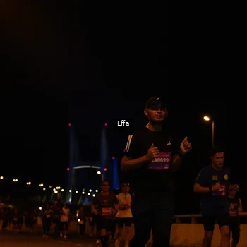Runner Photo 2756573