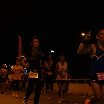 Runner Photo 2756635