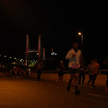 Runner Photo 2756711