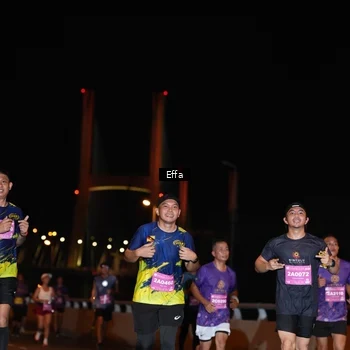 Runner Photo 2756901