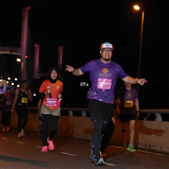Runner Photo 2757471