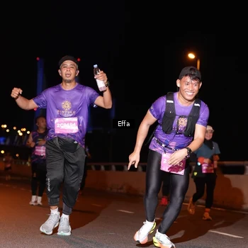 Runner Photo 2757916