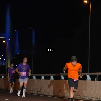 Runner Photo 2757990